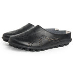 Loose-fitting slippers with a floral cutout, suitable for all foot types