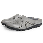 Loose-fitting slippers with a floral cutout, suitable for all foot types