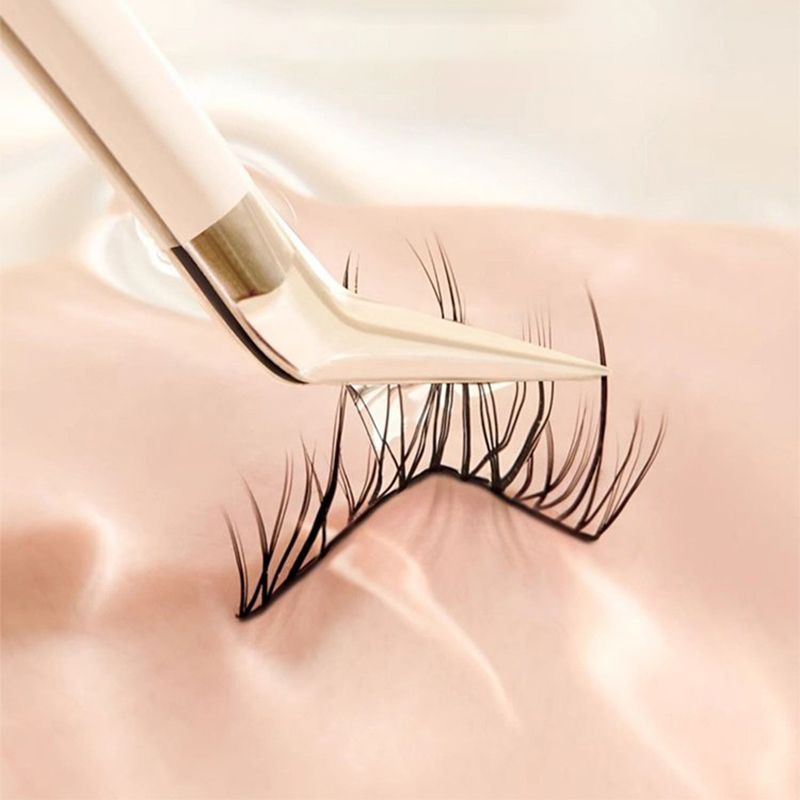 Waterproof Glue-free Realistic False Eyelashes