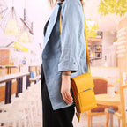 👜 📱 Women's Touch Screen Messenger Bag – Smart Phone Charging, Anti-Theft & Water-Resistant ✨