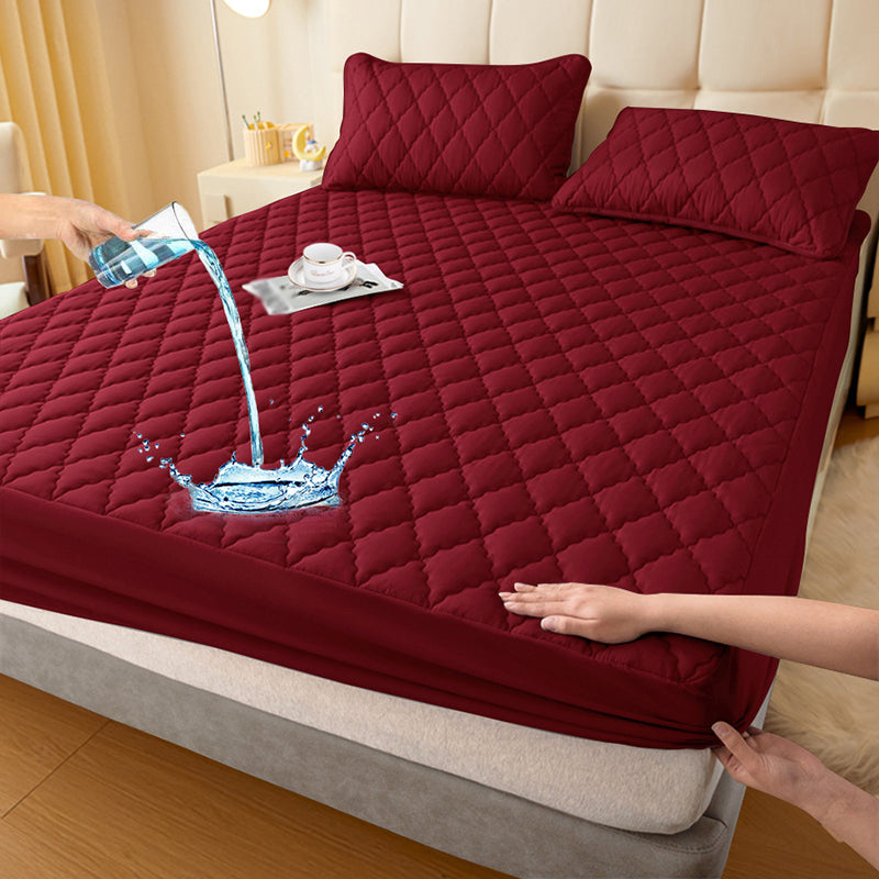 🌤️🛏️Waterproof Quilted Mattress Cover & Pillowcases Set